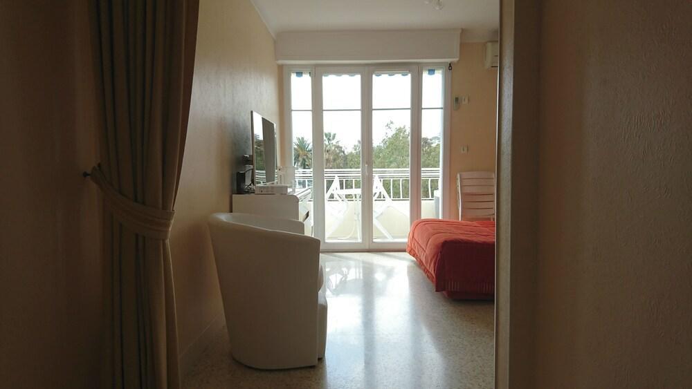 קאן Studio 3 Etoiles Vue Mer 150M Plages Parking Clim Wifi מראה חיצוני תמונה