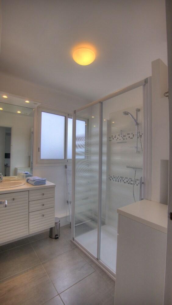 קאן Studio 3 Etoiles Vue Mer 150M Plages Parking Clim Wifi מראה חיצוני תמונה