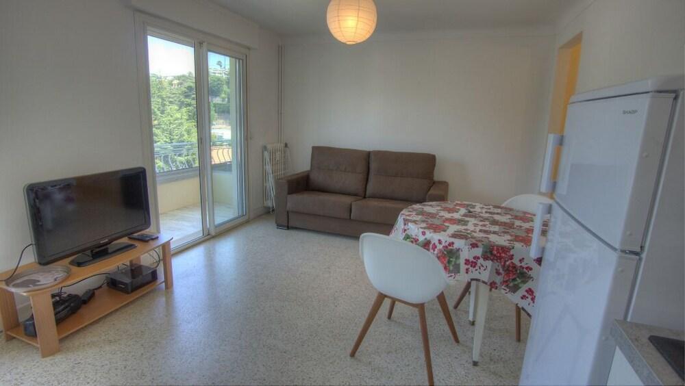 קאן Studio 3 Etoiles Vue Mer 150M Plages Parking Clim Wifi מראה חיצוני תמונה