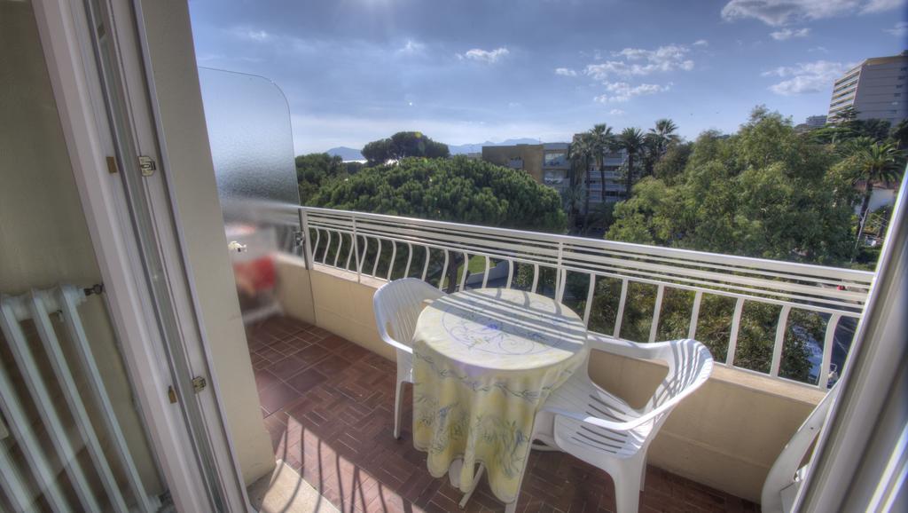 קאן Studio 3 Etoiles Vue Mer 150M Plages Parking Clim Wifi חדר תמונה