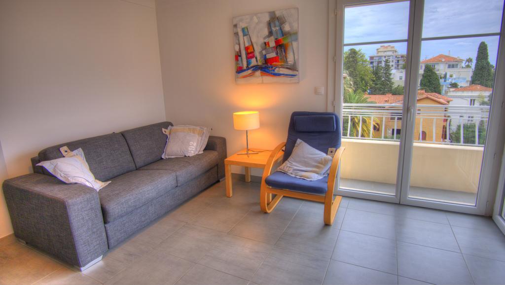קאן Studio 3 Etoiles Vue Mer 150M Plages Parking Clim Wifi חדר תמונה